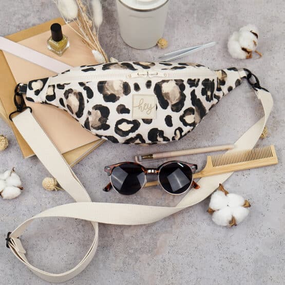 Diy Stoffe Inspiration 612r Cutline Crossbag Leo Dots Aquarell