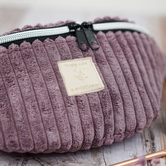 DIY Stoffe Inspiration - Cutline Crossbag Velvet Mauve