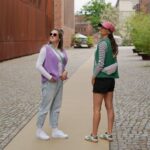 DIY Stoffe Outfit - Weste Winalea - Bouclé Lavendel - Emerald - Cutline Crossbag