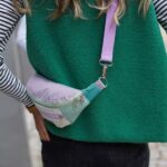 DIY Stoffe Outfit - Weste Winalea - Bouclé Emerald - Cutline Crossbag
