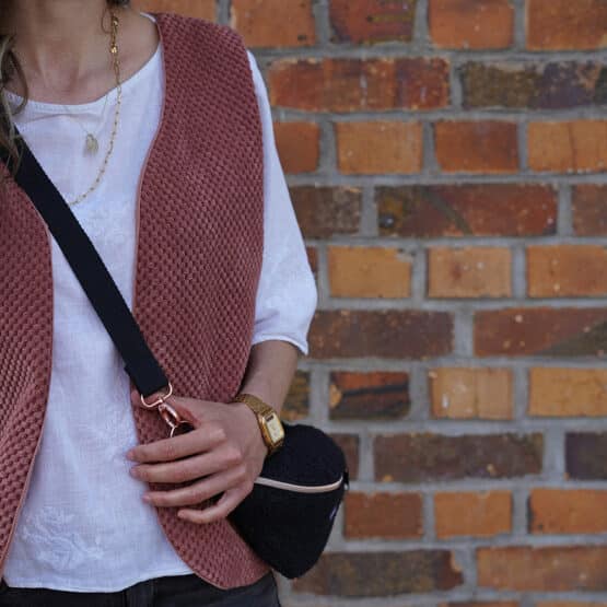Diy Stoffe Outfit 566i Weste Winalea Velvet Soft Blush Crossbag Bouclé Schwarz