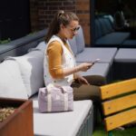 DIY Stoffe Outfit - Weste Winalea - Musselin Gestickte Blumen - Tasche