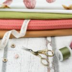 DIY Stoffmix - Knopf - Garn - Schere - Canvasband