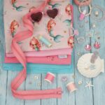 DIY Stoffmix - Garn - Reißverschluss - Knopf - Label