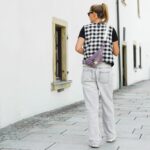 DIY Stoffe Outfit - Cutline Crossbag - Velvet Mauve - Weste Wilmsy