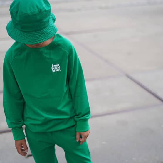 DIY Stoffe Outfit - Plott - Hose Levin - Sweater Paule 2.0_Hut-Bucket_Hat
