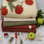 DIY Stoffmix - Garn - Reißverschluss - Label - Knopf - Sticktwist