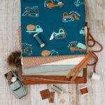 DIY Stoffmix - Garn - Reißverschluss - Label - Knopf - Kordel