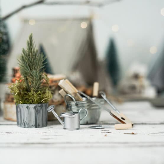 DIY Wichtelwelt - Gießkanne - Eimer Oval - Werkzeug