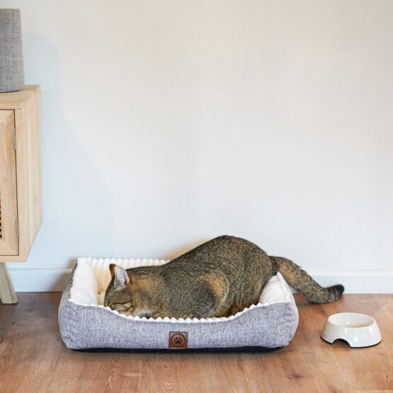 DIY Stoffe Inspiration - Hundekörbchen - Tierbett - Tierkörbchen - Animal - Katzenkörbchen - Kuschelfleece Plüsch - Outdoor