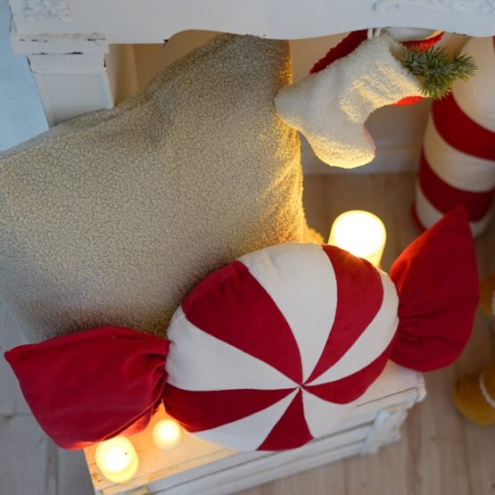 DIY Stoffe Inspiration - Bonbon - Kissen - Nikolausstiefel