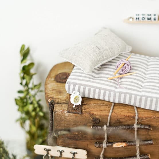 DIY Wichtelwelt - Matratze - Kissen - Wecker