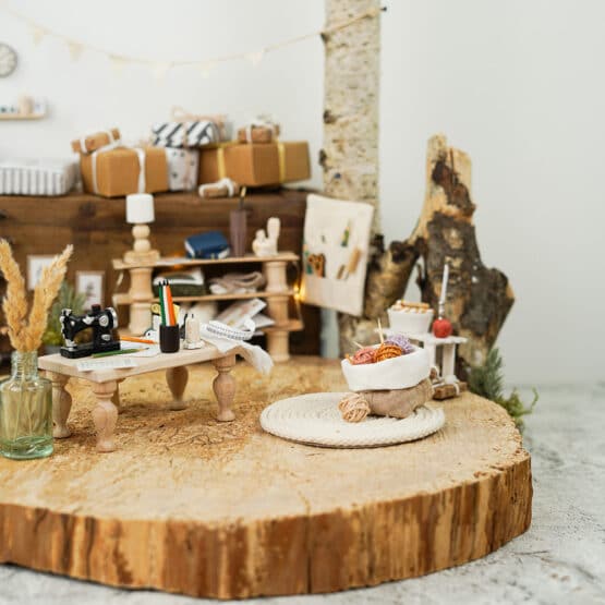 Diy Wichtelwelt 700 Karton Naehmaschine Teppich Tisch Stiftehalter