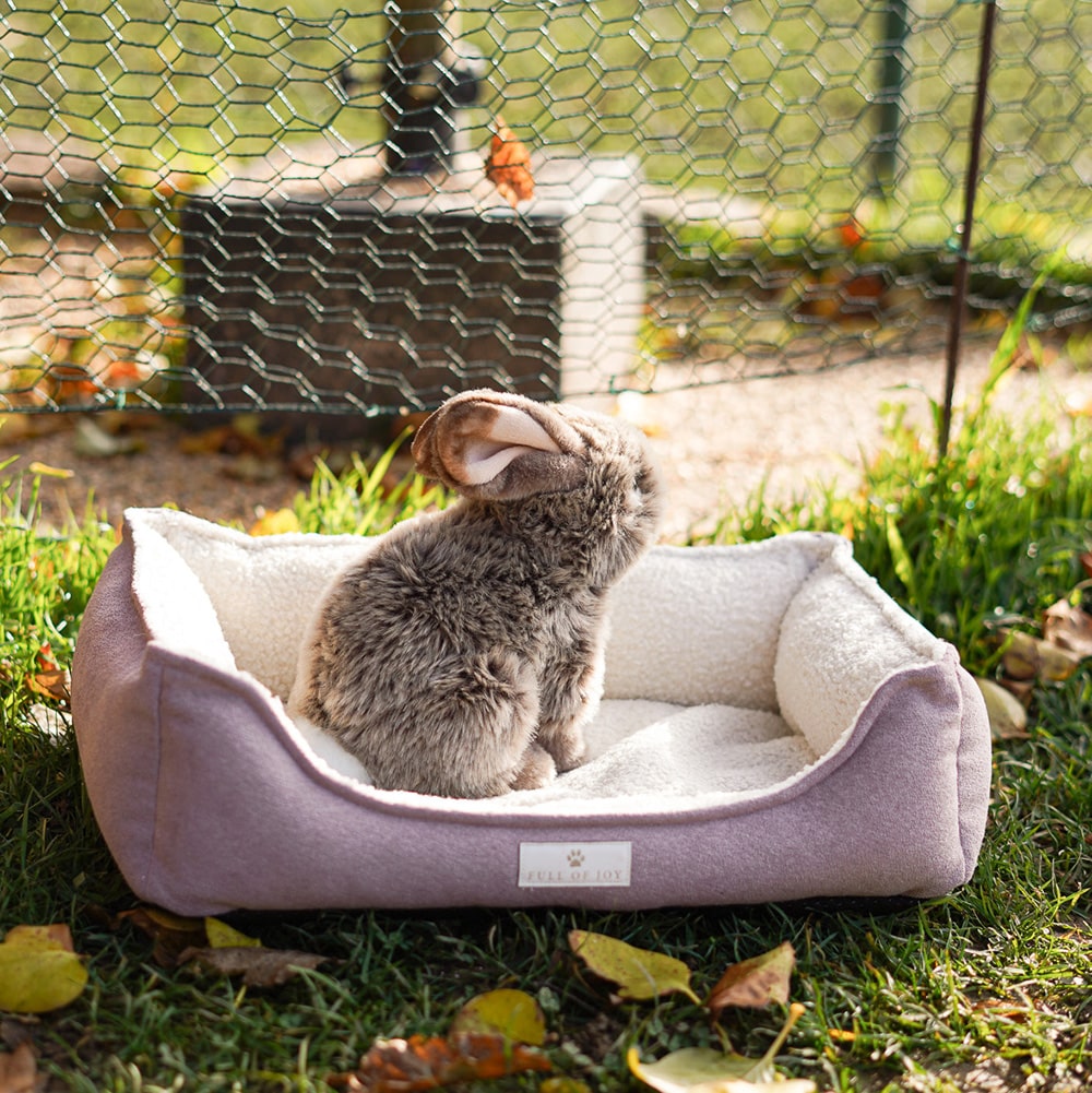 Diy Stoffe Inspiration 587c Hundekoerbchen Tierbett Tierkoerbchen Animal Kosmetiktasche Katzenkoerbchen Deko Boucle Cremeweiß Velours Dekostoff