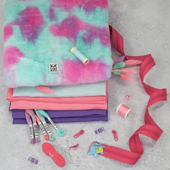 DIY Stoffmix - Garn - Reißverschluss - Label - Schrägband - Patch - Sticktwist