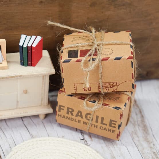 Diy Wichtelwelt 514 Pakete Bedruckt Sideboard Buecher