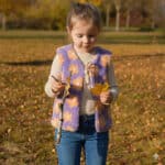 Weste Wilmsy Teddyfleece Big Flowers Dunkles Lavendel