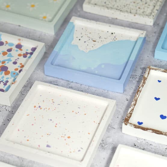 Diy Stoffe Inspiration 599e Giessen Untersetzer Quadratisch Spiegelfolie Folienkleber Flakes Farbpigmente