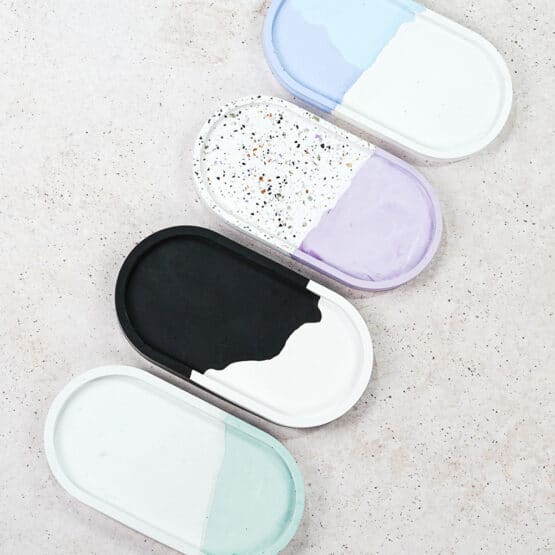 DIY Stoffe Inspiration - Gießen - Untersetzer Oval - Flakes Farbpigmente