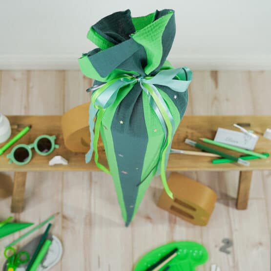 DIY Stoffe Inspiration - Schultüte Salbei Neon - Plott - Bastelvorlage