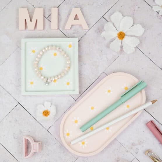 DIY Stoffe Inspiration - Gießen - Paket Daisies - Untersetzer - Quadrat - Oval - Buchstaben - Pigment Pinie - Fuchsia - Gelb