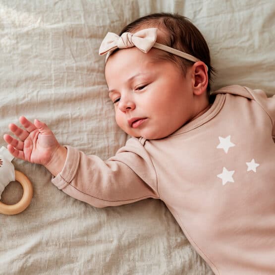 Plottemotiv Sterne Weiss