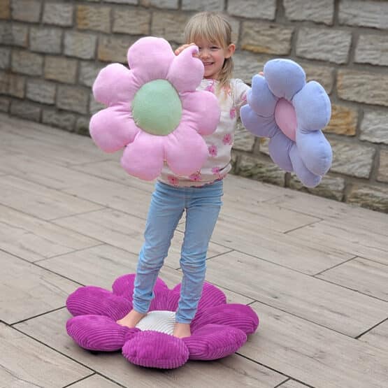 Diy Stoffe Inspiration 604q Blumen Kissen Frotteejersey Pastellmintgruen Lavendel Rosa Velvet Breitcord Fuchsia Natur