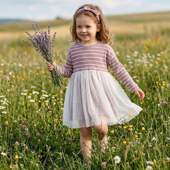 Fruehlingsoutfit Antique Rose Kik