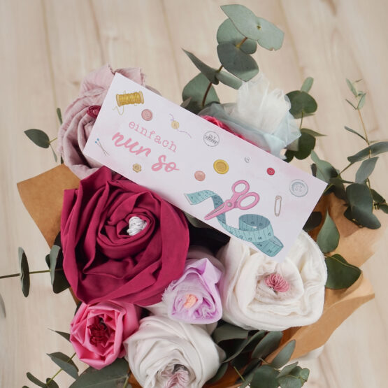 Geschenkset Blumenstrauß Gutschein