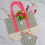 Diy Stoffe Inspiration 612x Strand Kosmetik Tasche Paket Label Neon Streifen Pink Filz Schluessel Blume Draht Plott Love Webband